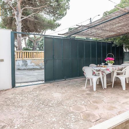 Villetta Bianca Sulla Spiaggia - Apulia Home Gallipoli Kültér fotó