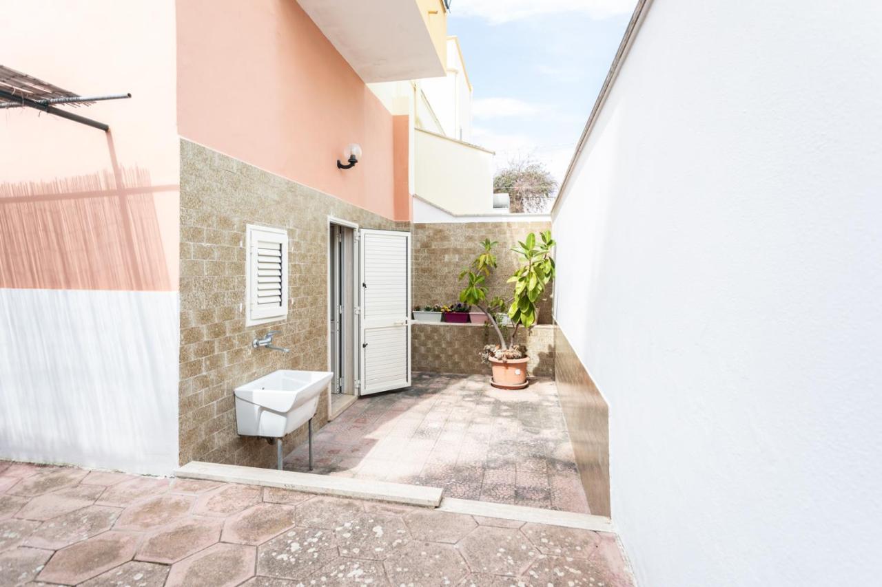Villetta Bianca Sulla Spiaggia - Apulia Home Gallipoli Kültér fotó